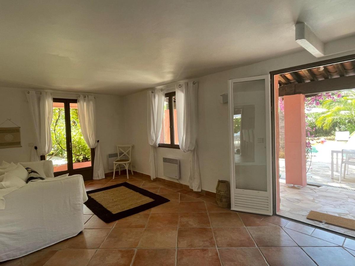Fantastic Pool Villa 900M To The Beach; With Extravagant Big Garden 圣马克西姆 外观 照片